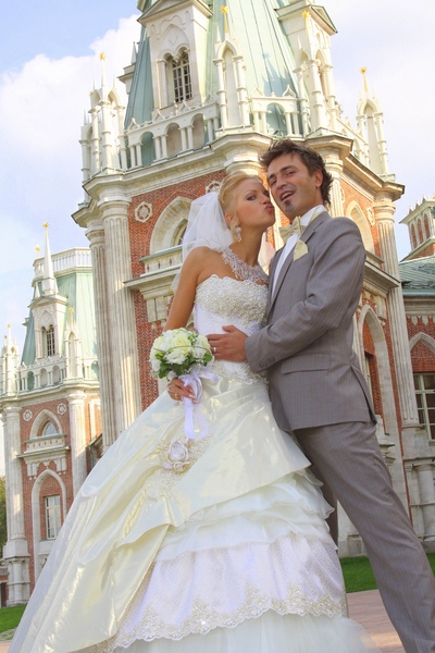 Алексей Потехин женился