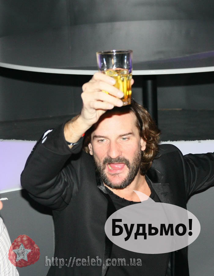 Бегбедер выпивал в Киеве - 1