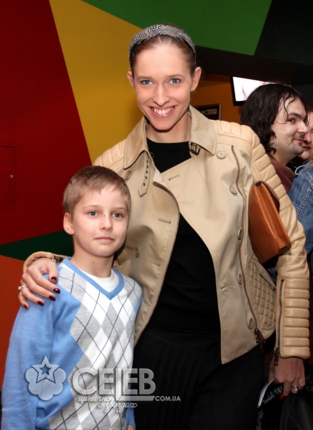 Катя Осадчая с сыном