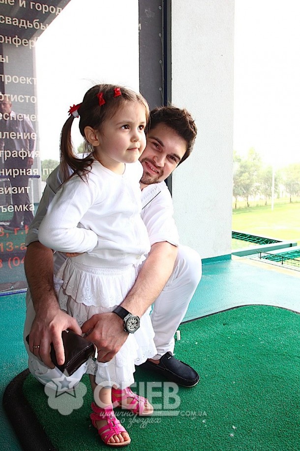 Василий Бондарчук с дочкой