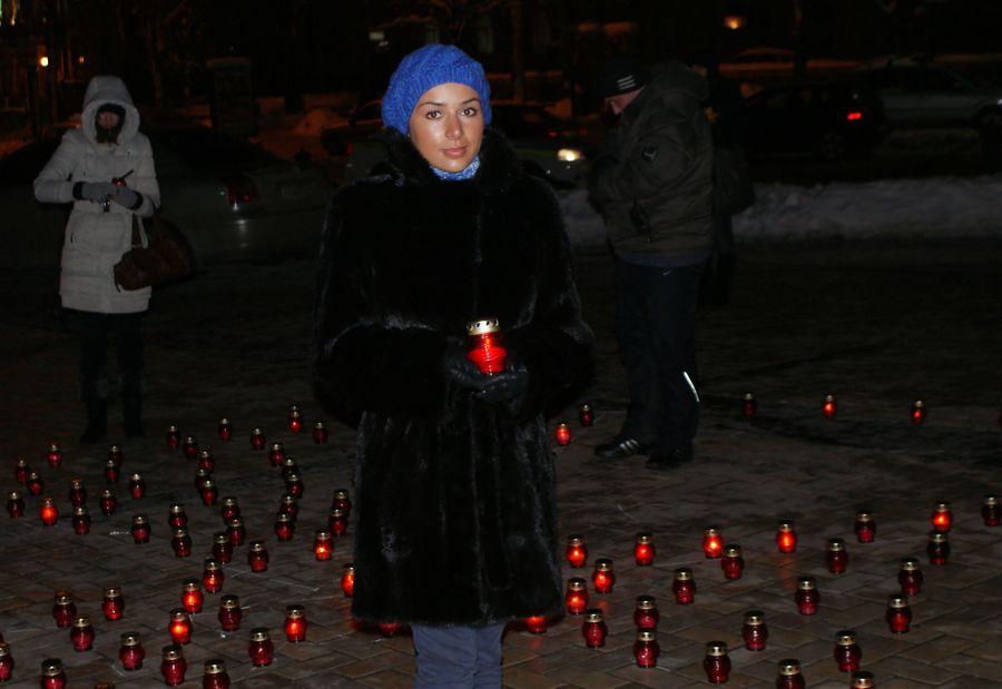 Злата Огневич и 2SUNNY зажгли свечи памяти жертв Чернобыля (ФОТО)